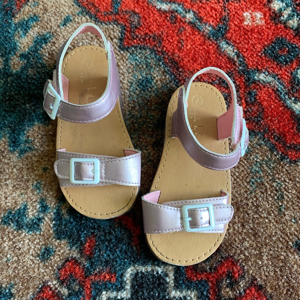Metallic pink sandals